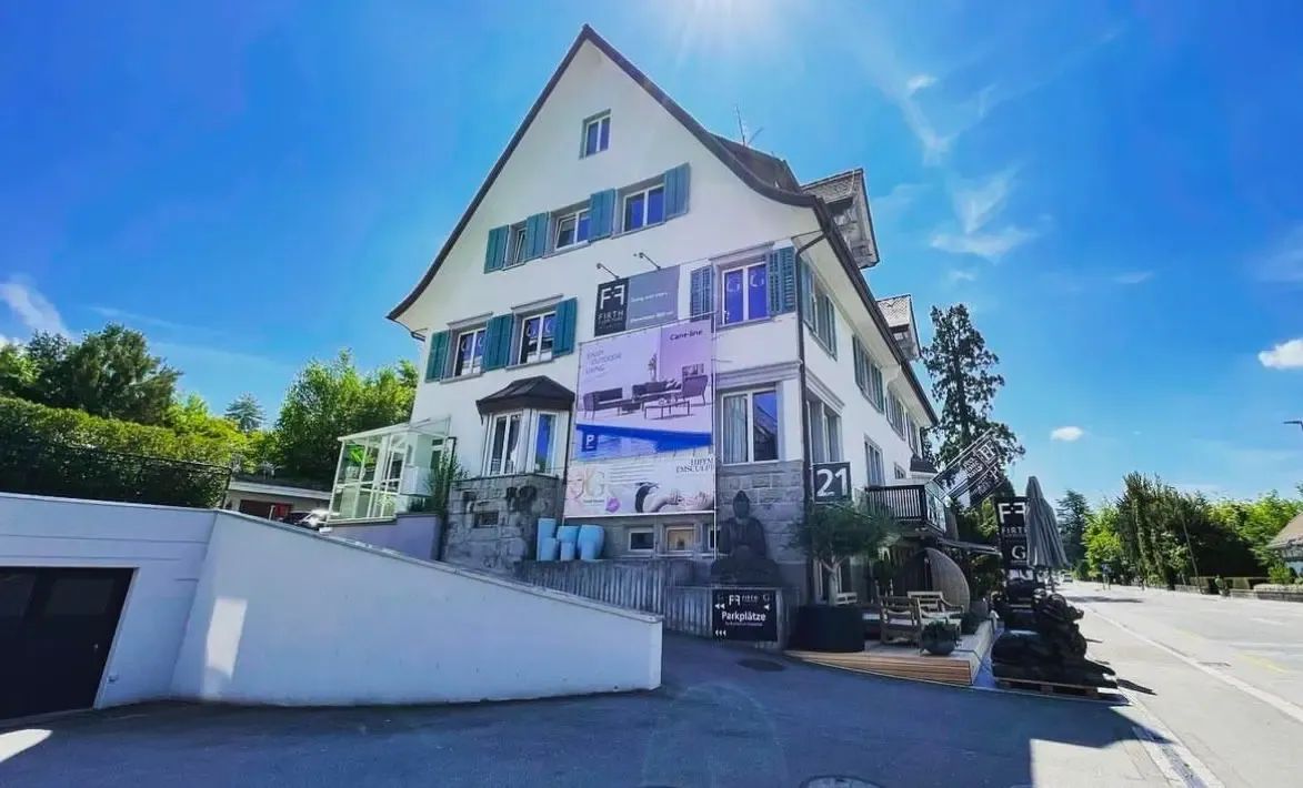 Studio Gold Beauty in Zollikon